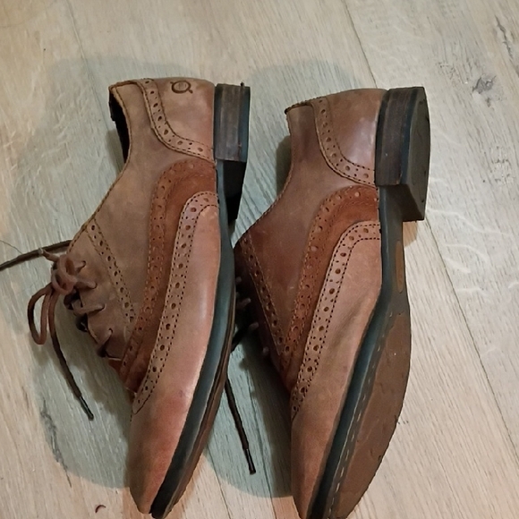 Elegant Tan Leather Oxfords main image 7